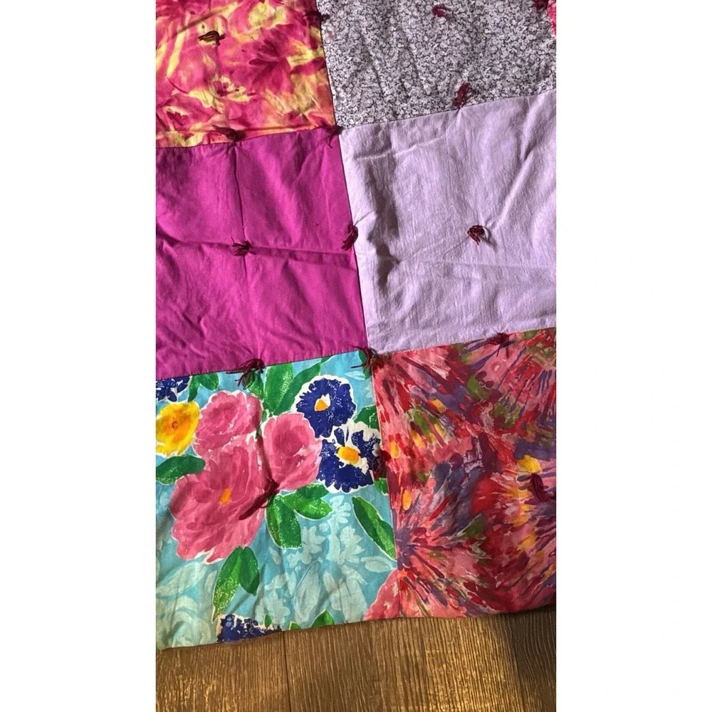 Vintage Multicolor Quilt, Yarn‎ Tied, Signed By Artist 44x36